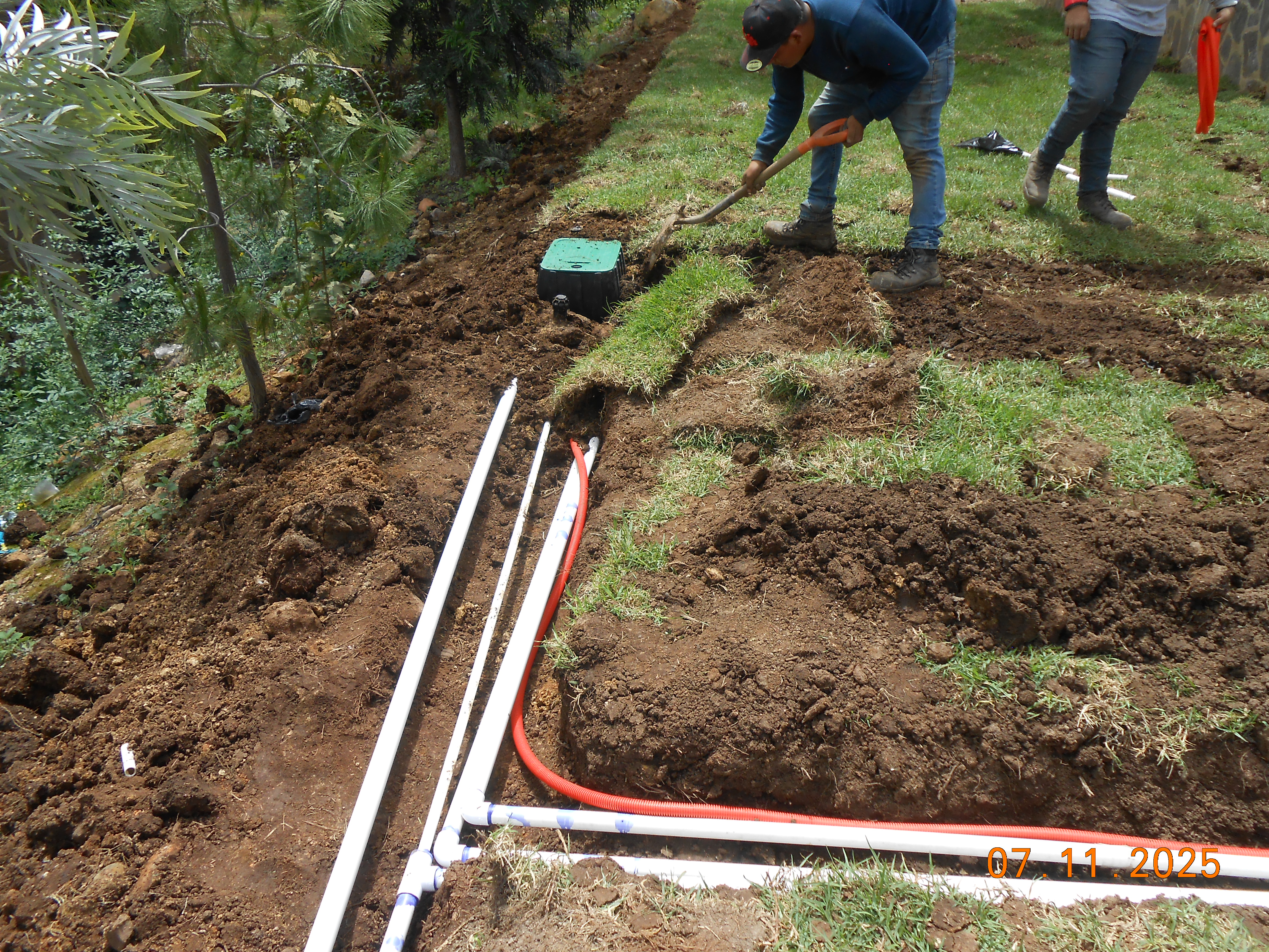 Instalación de sistema de riego